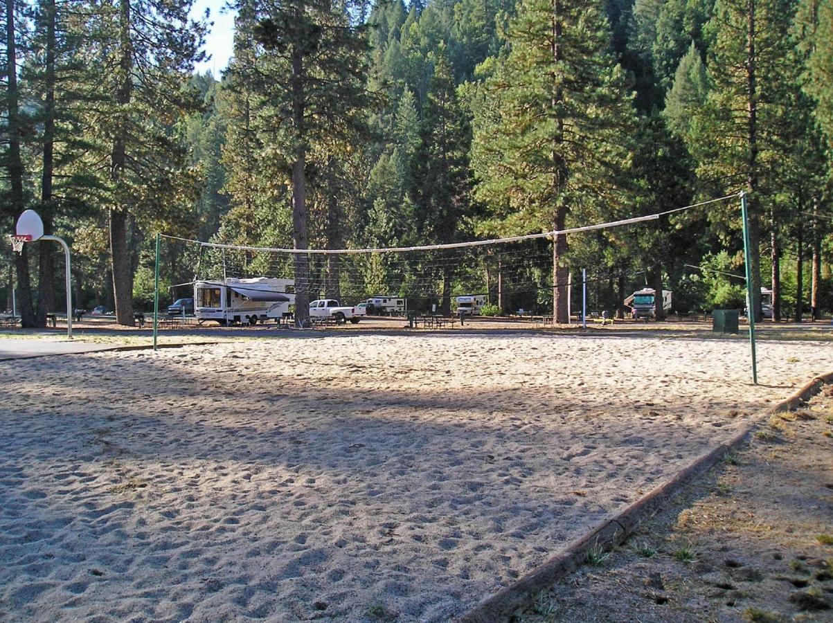 Yosemite Lakes Bunkhouse Cabin 27 Harden Flat Eksteriør bilde